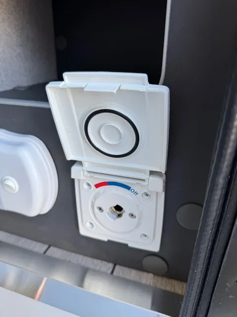 Camping-car - Mc Louis - YEARLING 81 - 2026