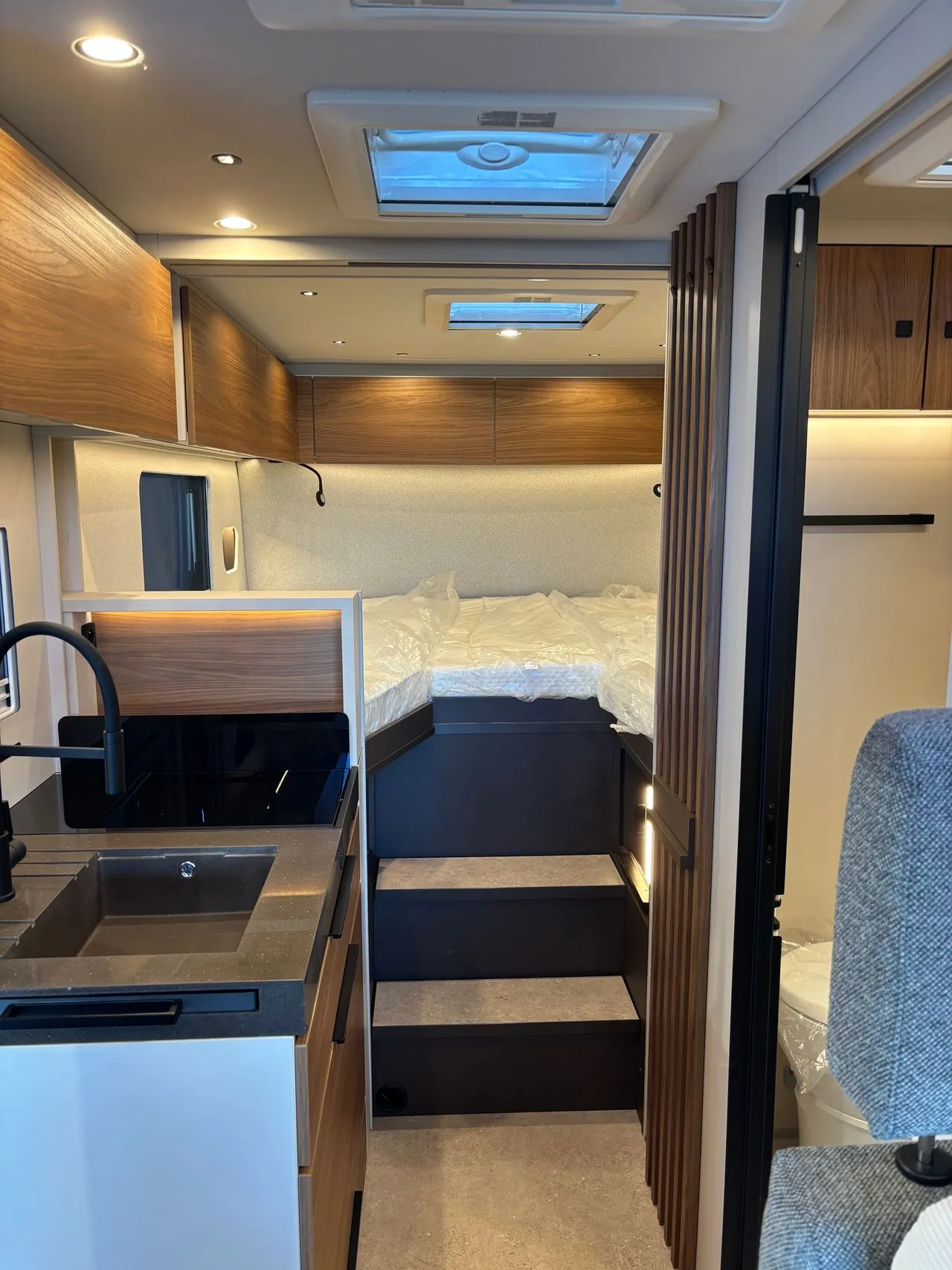 Camping-car - Burstner - SIGNATURE 7.0 - 2026