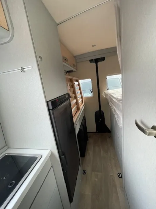 Fourgon aménagé - Hymer Camper Vans - FREE 600 S - 2024