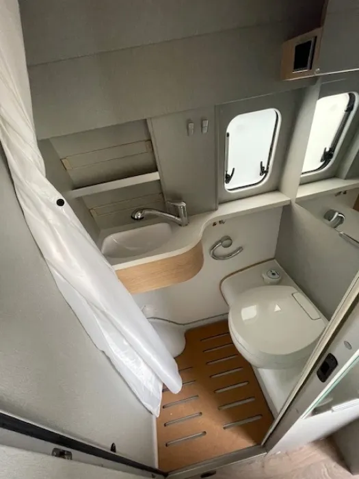 Fourgon aménagé - Hymer Camper Vans - FREE 600 S - 2024