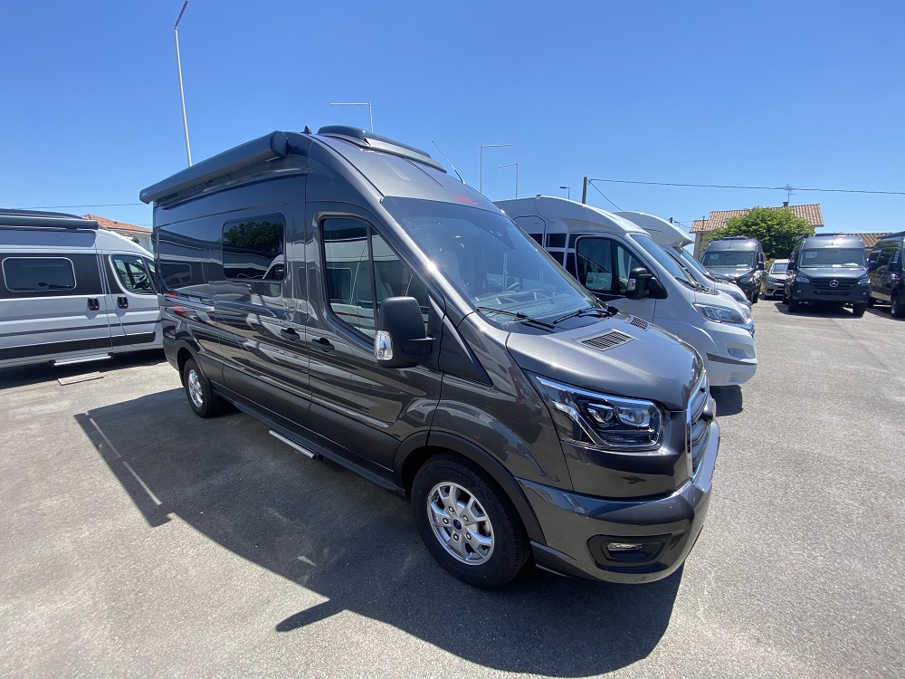 Camping-car LMC INNOVAN 590