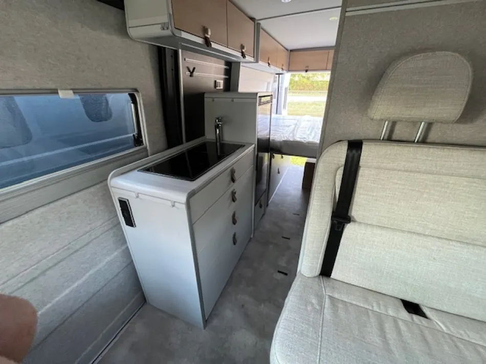 Fourgon aménagé - Hymer Camper Vans - YELLOWSTONE BOITE AUTOMATIQUE - 2024