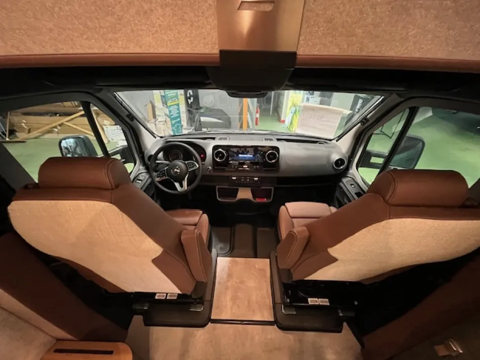 VENTURE S VENTURE S