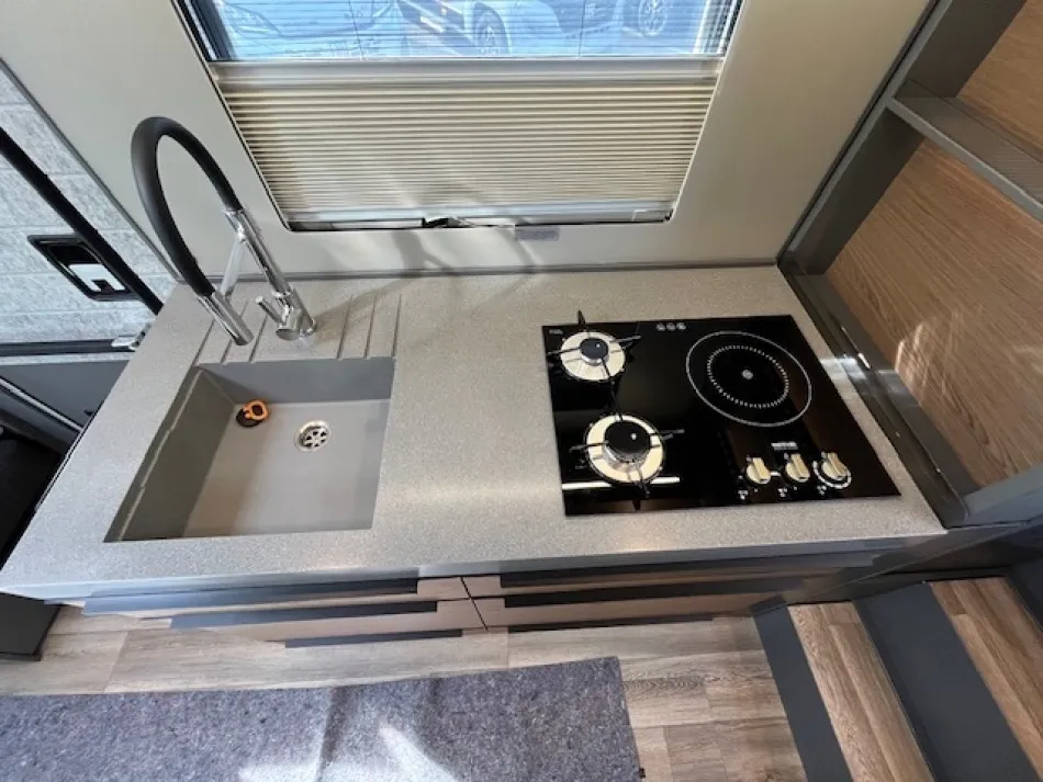 Camping-car - Niesmann + Bischoff - ARTO 78E NOUVEAU - 2025