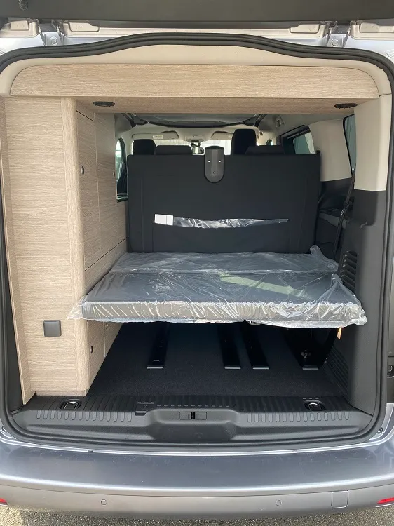 CAMPSTER 145 CV BOITE AUTOMATIQUE