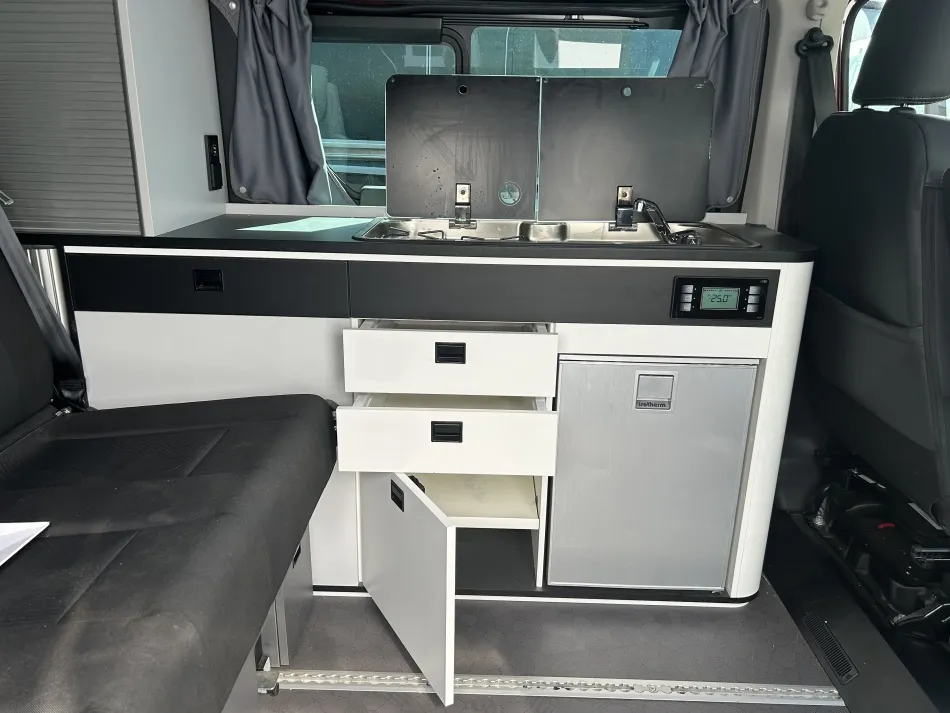 RENAULT SPACENOMAD