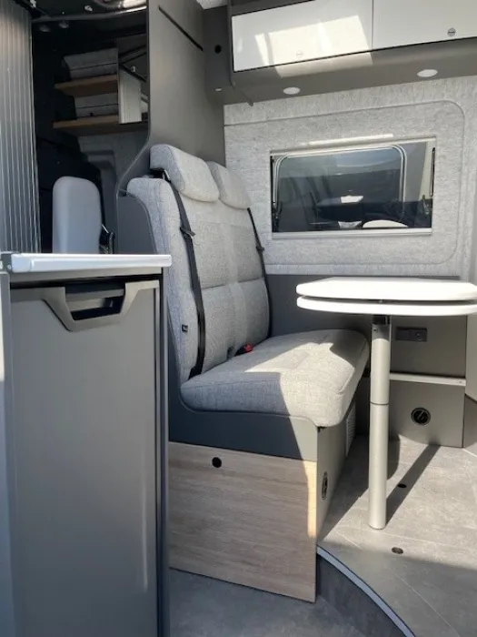 Fourgon aménagé - Dethleffs - VW CRAFTER GLOBETRAIL PERFORMANCE 600 DR - 2024