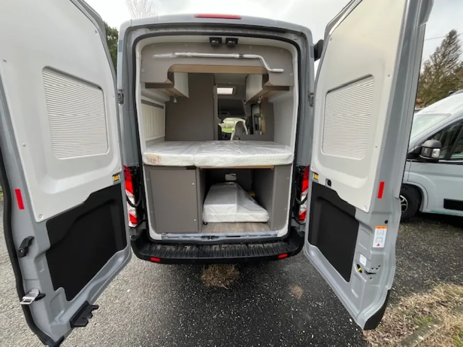 Fourgon aménagé - LMC - INNOVAN BOITE AUTOMATIQUE NEW EDITION 590 - 2022
