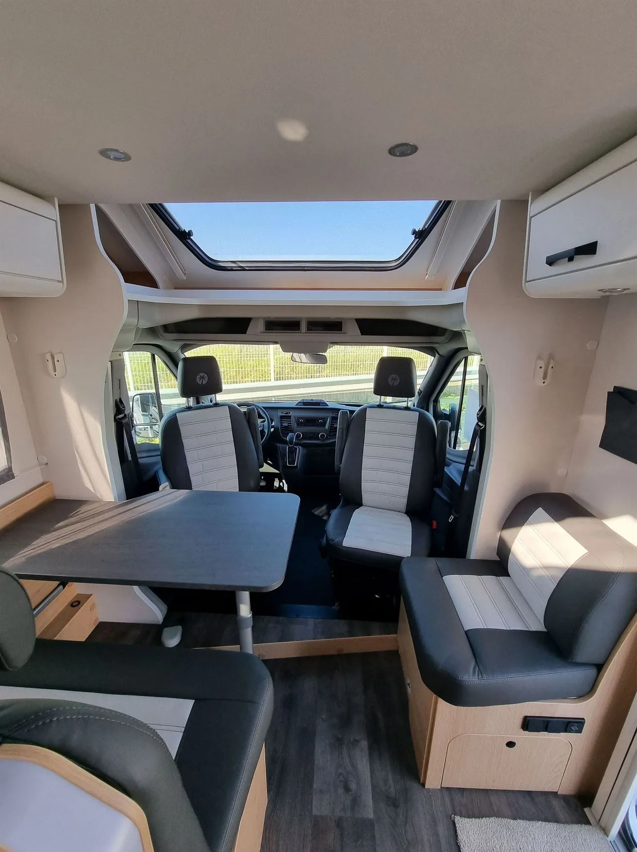 Camping-car - Sunlight - T 690 L ADVENTURE EDITION - 2024