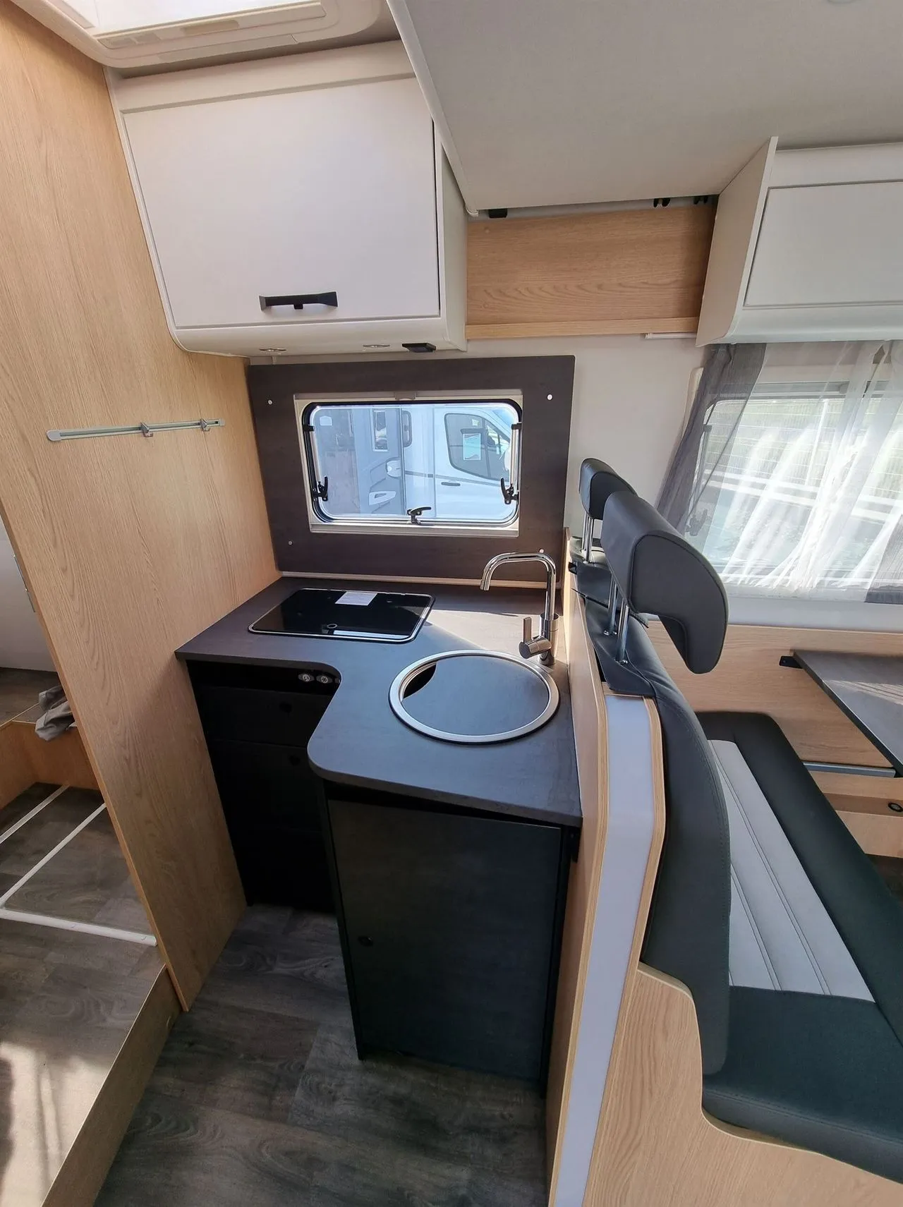 Camping-car - Sunlight - T 690 L ADVENTURE EDITION - 2024