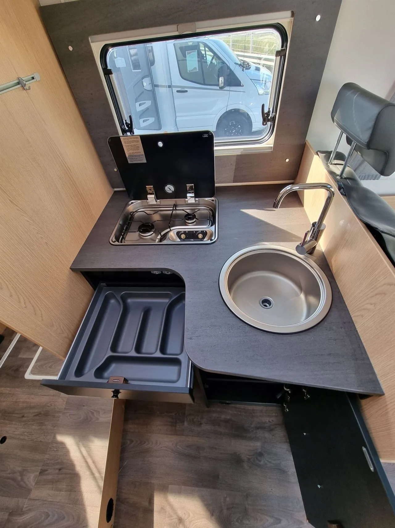 Camping-car - Sunlight - T 690 L ADVENTURE EDITION - 2024