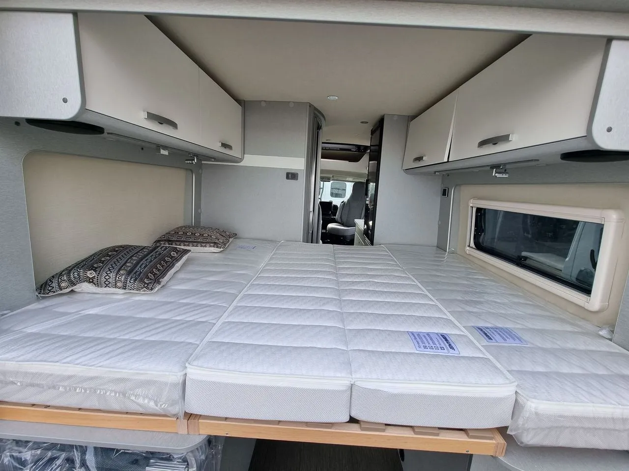 Fourgon aménagé - Hymer Camper Vans - FREE 600 CAMPUS - 2024