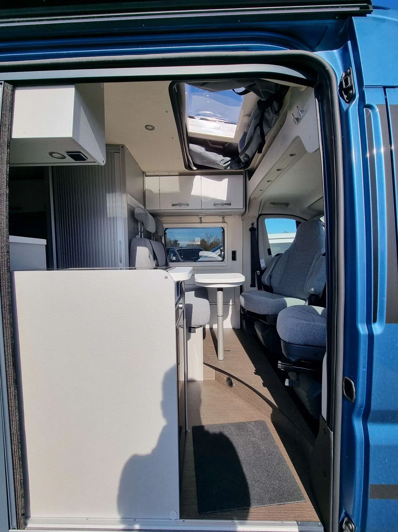 Fourgon aménagé - Hymer Camper Vans - FREE 540 BLUE EVOLUTION - 2024