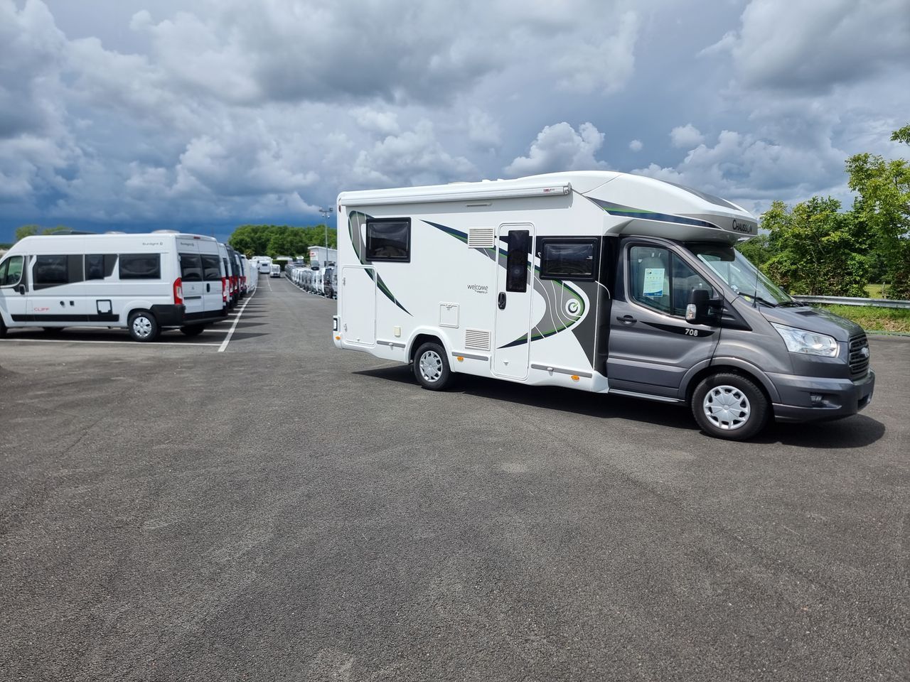 Le Ran Du Chabrier (aire dans un camping) à Saint-Privat-de-Champclos (30)  | Camping-car Magazine