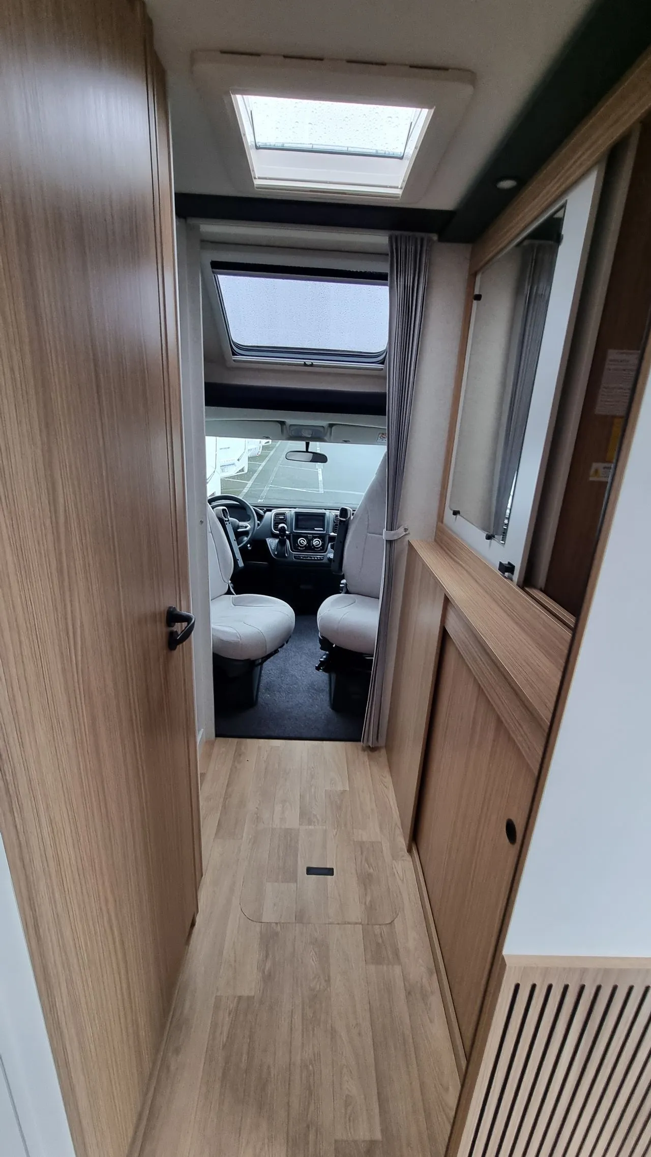 Camping-car - Pilote - P 720 U EXPRESSION - 2025