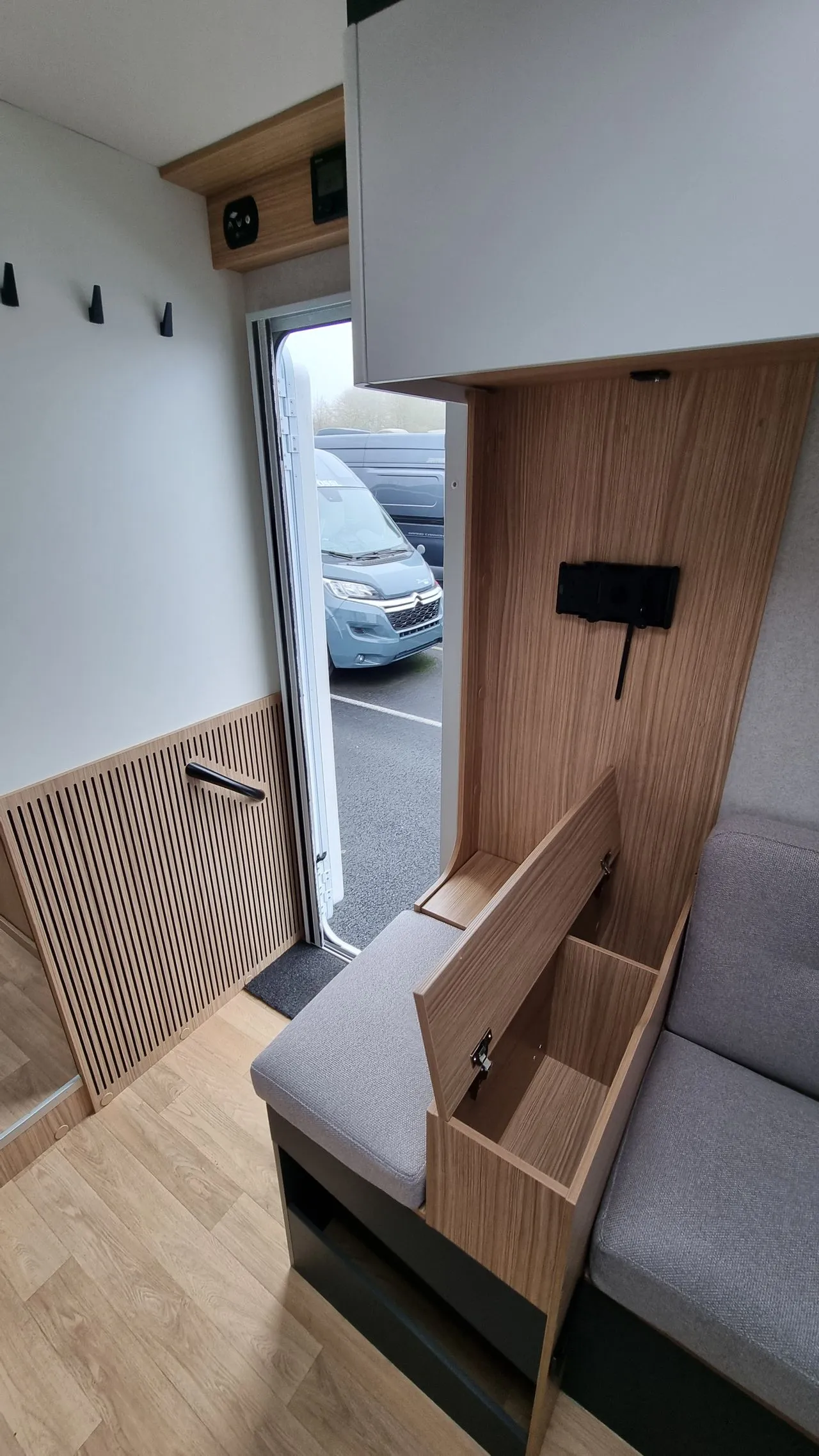 Camping-car - Pilote - P 720 U EXPRESSION - 2025