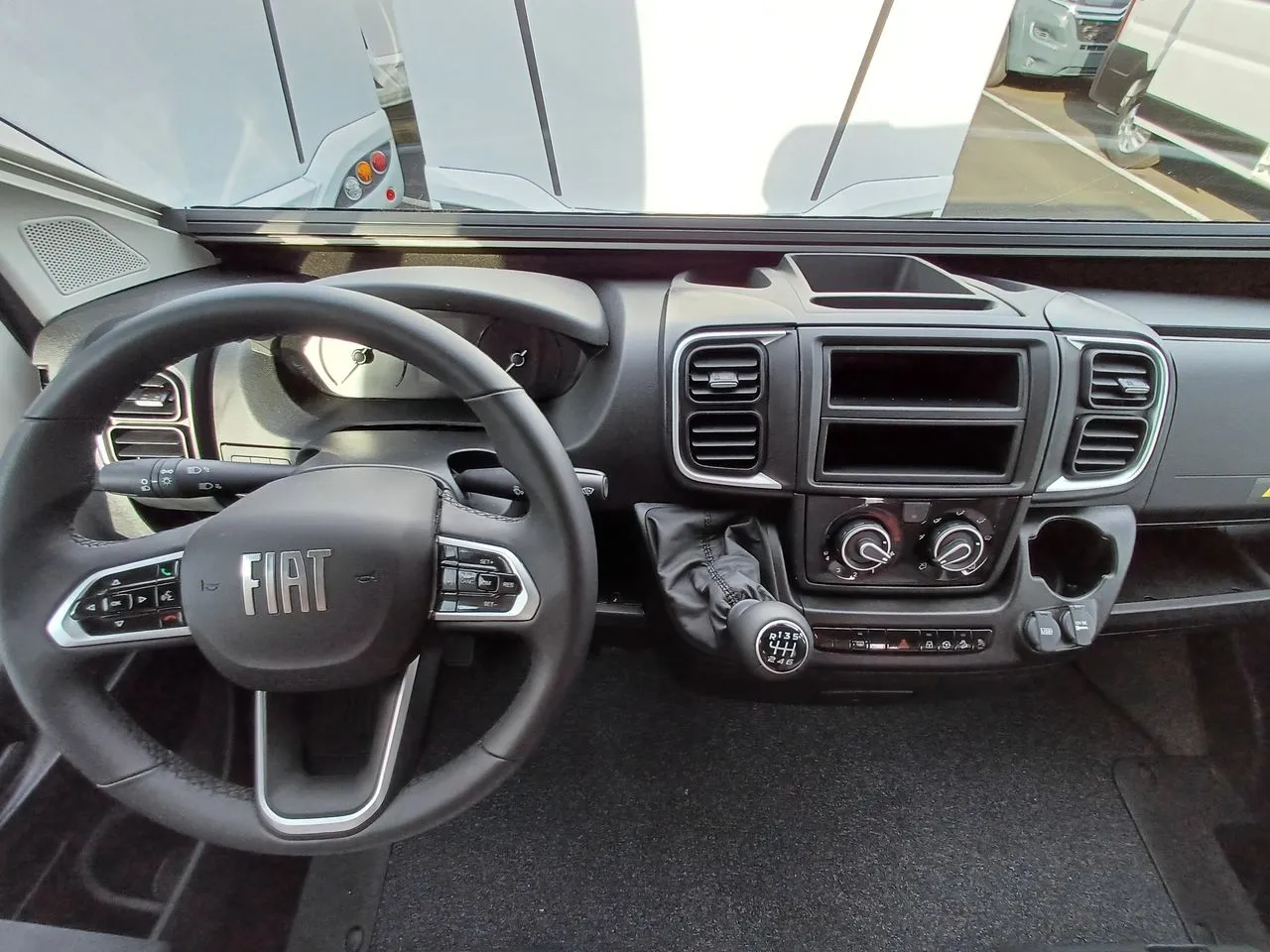 Camping-car - Pilote - P 720 P EXPRESSION - 2025