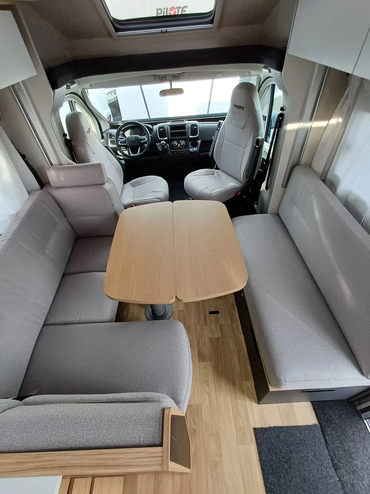 Camping-car - Pilote - P 720 P EXPRESSION - 2025