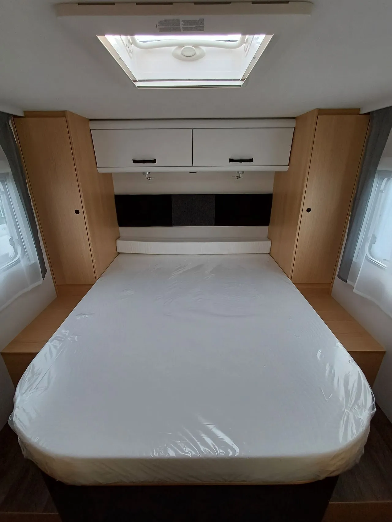 Camping-car - Sunlight - T 69 LC ACCESS + - 2025