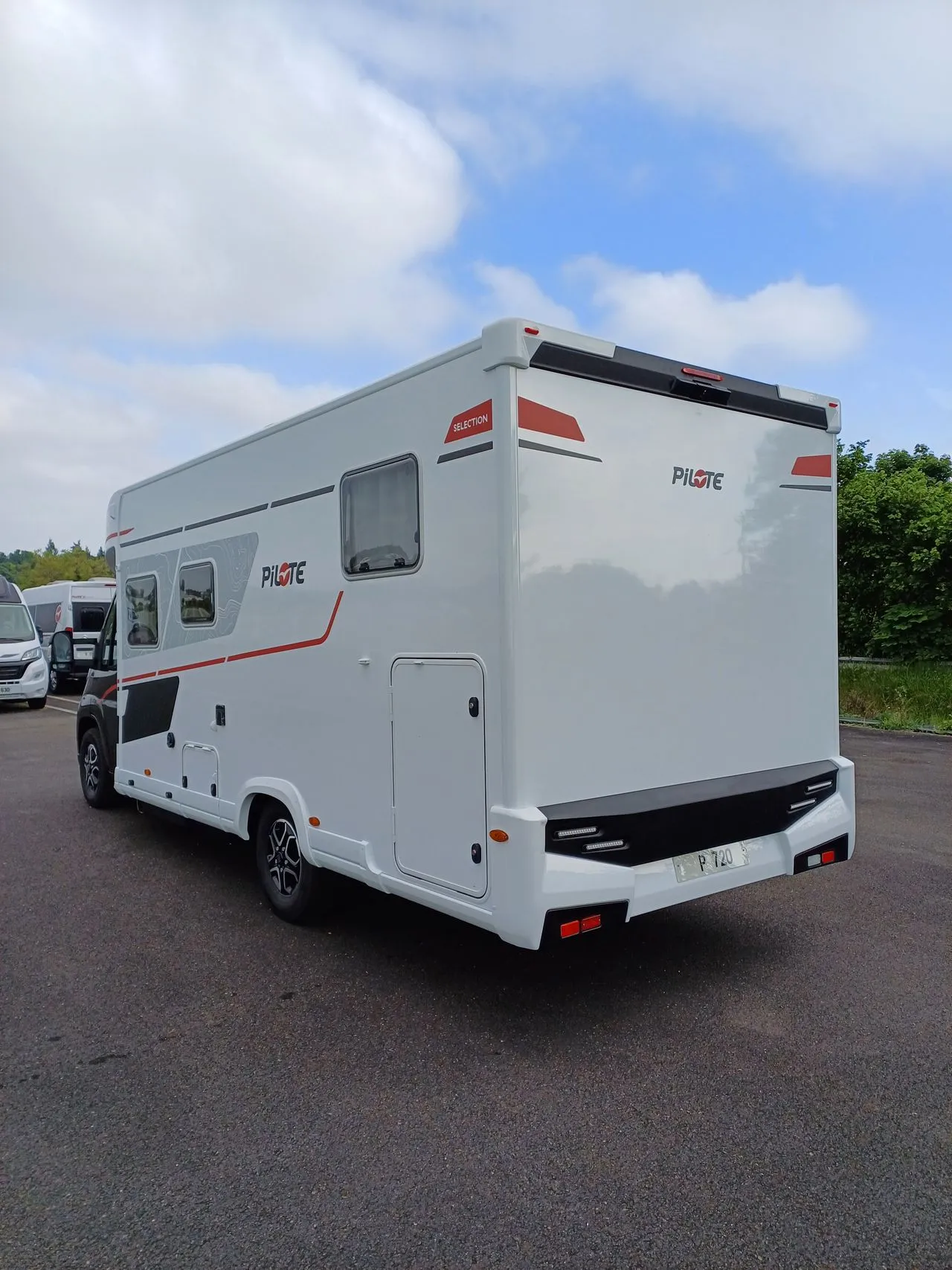 Camping-car - Pilote - P 720 FGJ SELECTION - 2025