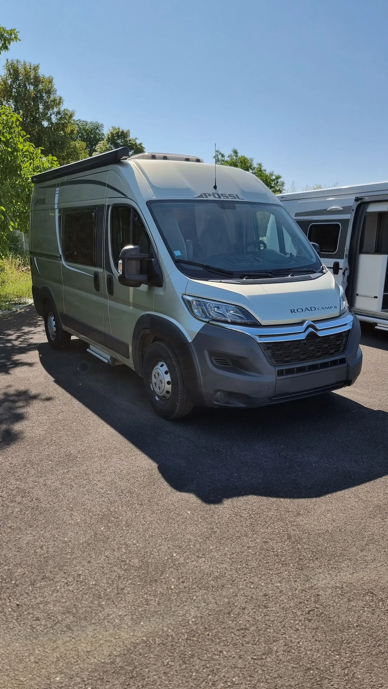 ROADCAMP R