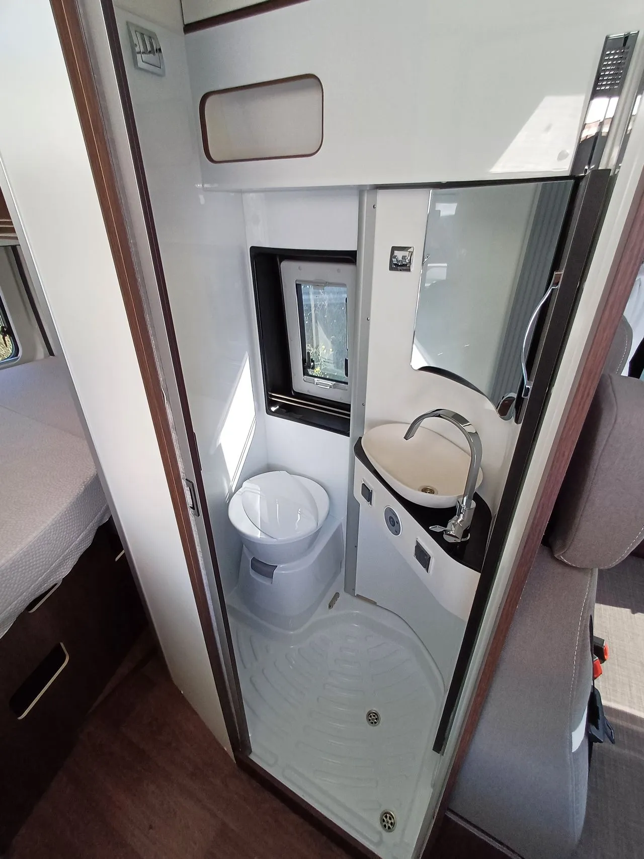 Fourgon aménagé - Possl - 2 WIN VARIO - 2025