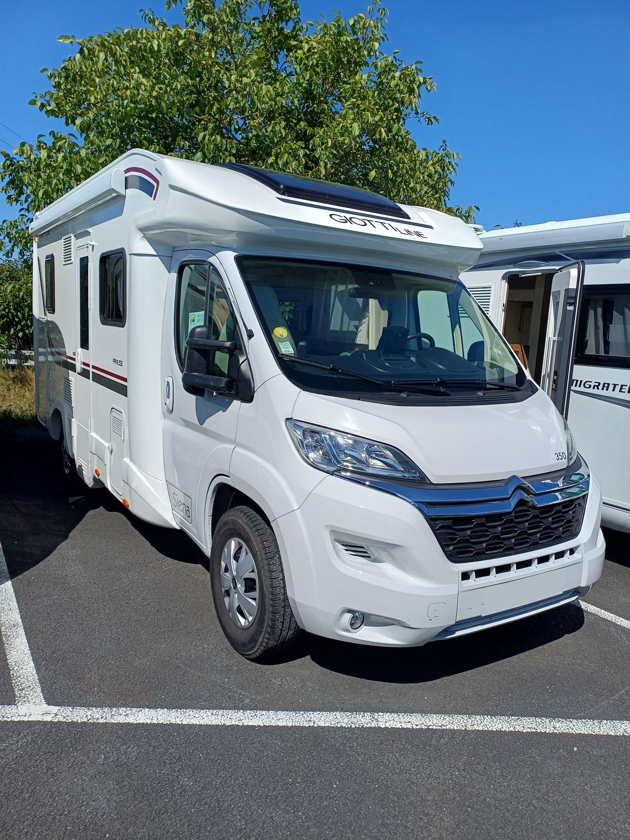 Camping-car GIOTTILINE SIENNA 350