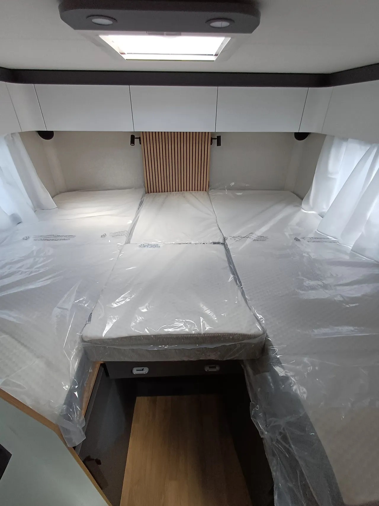 Camping-car - Pilote - G 740 FGJ EVIDENCE - 2026