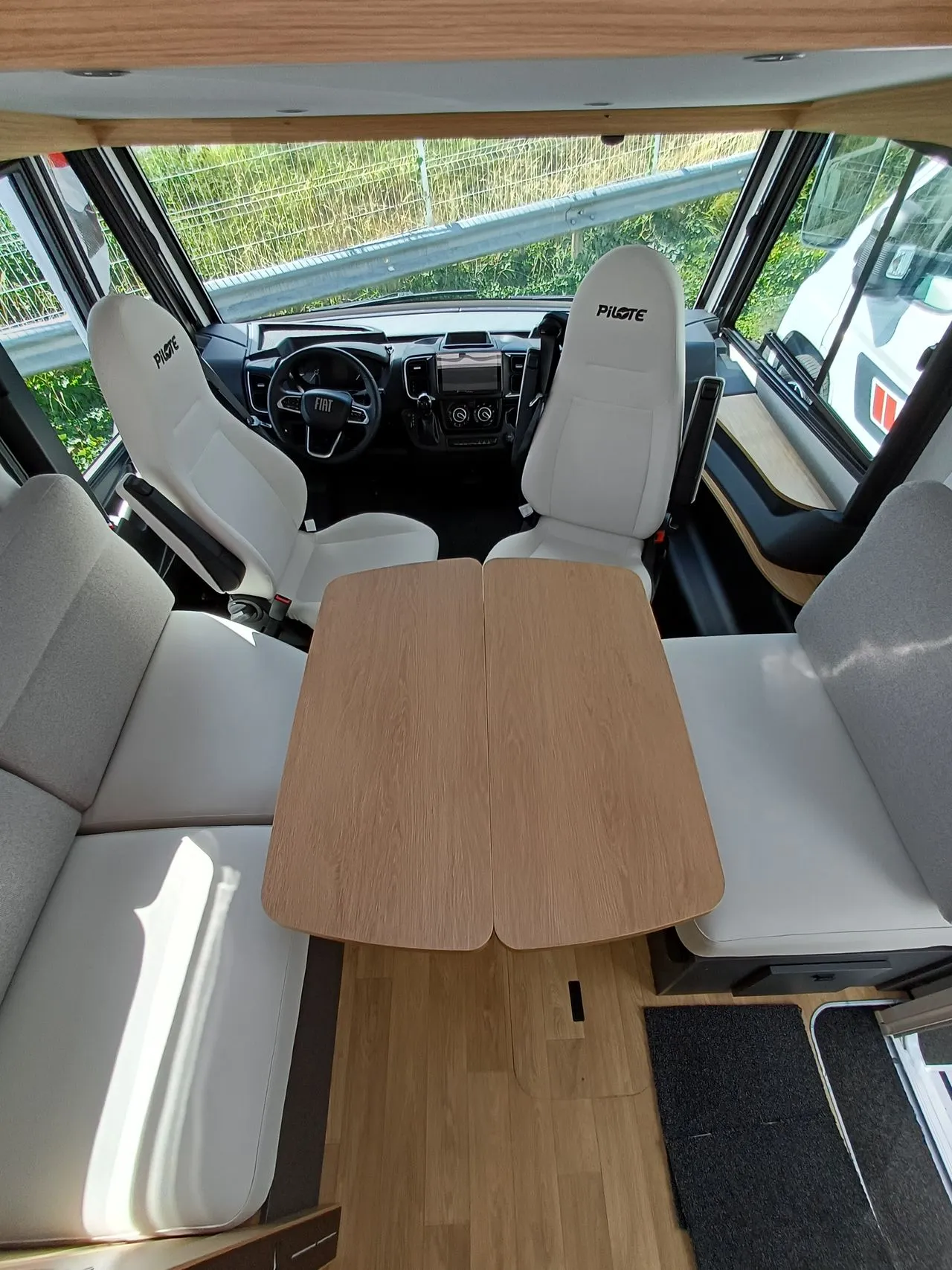 Camping-car - Pilote - G 740 FGJ EVIDENCE - 2026