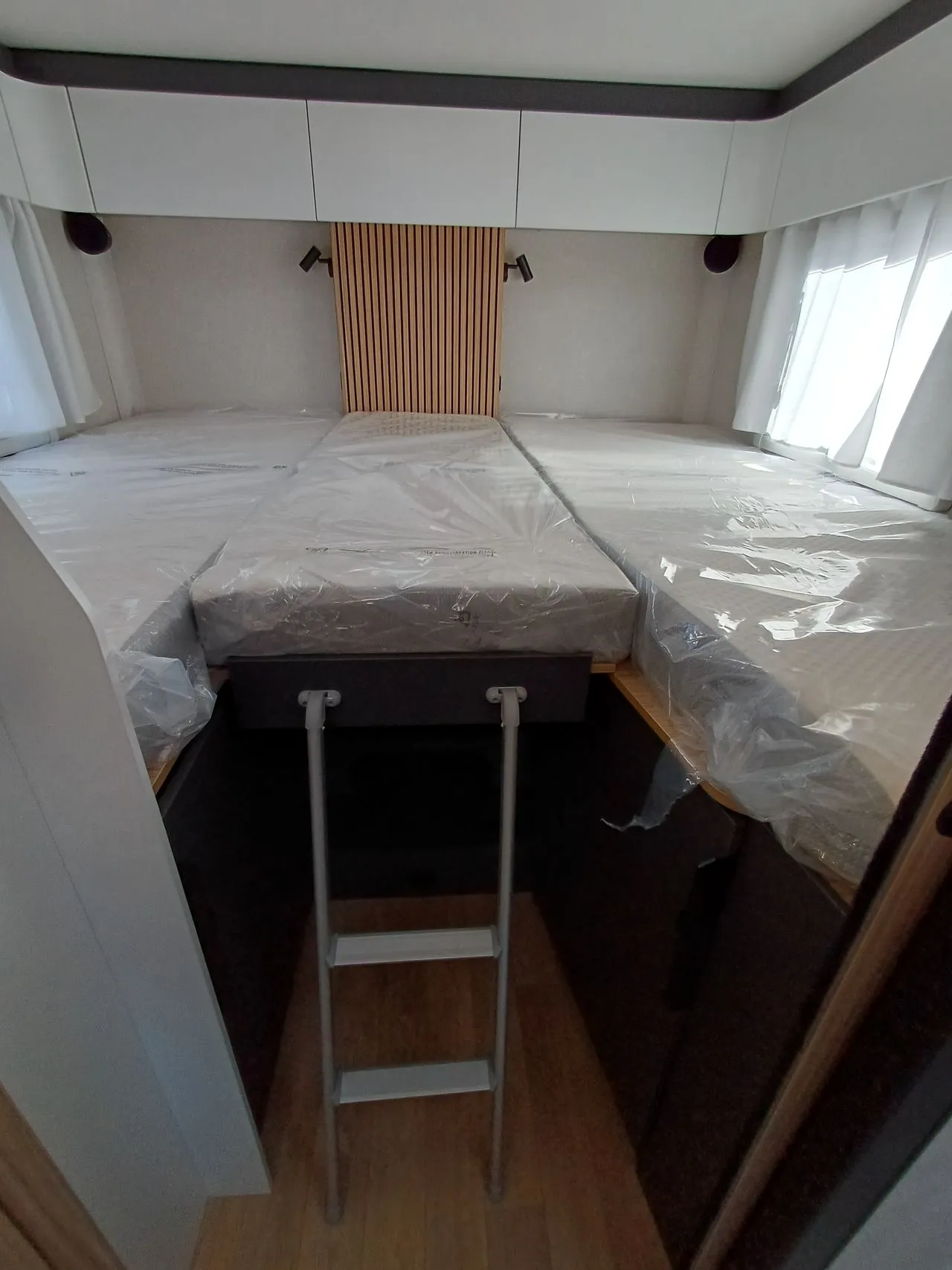 Camping-car - Pilote - P 740 FGJ EVIDENCE - 2026