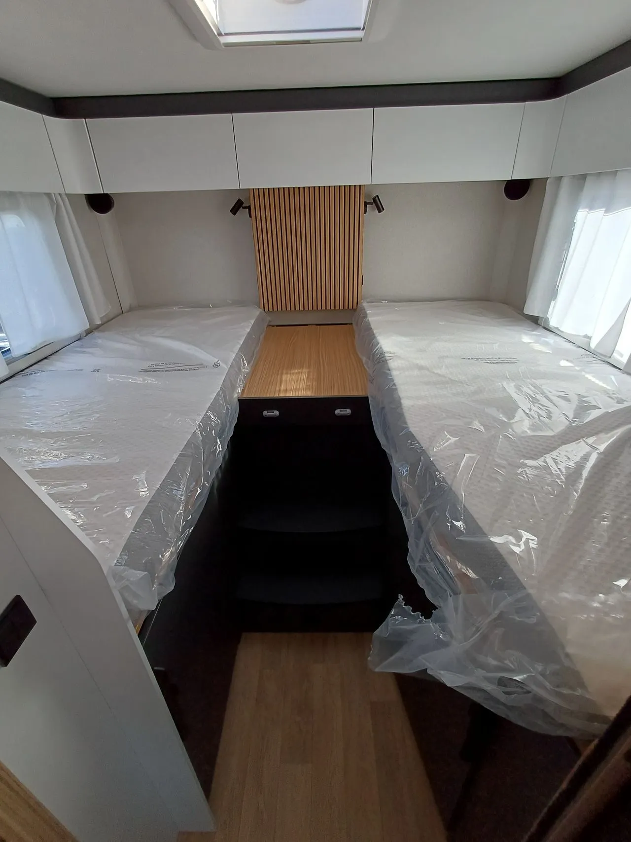 Camping-car - Pilote - P 740 FGJ EVIDENCE - 2026