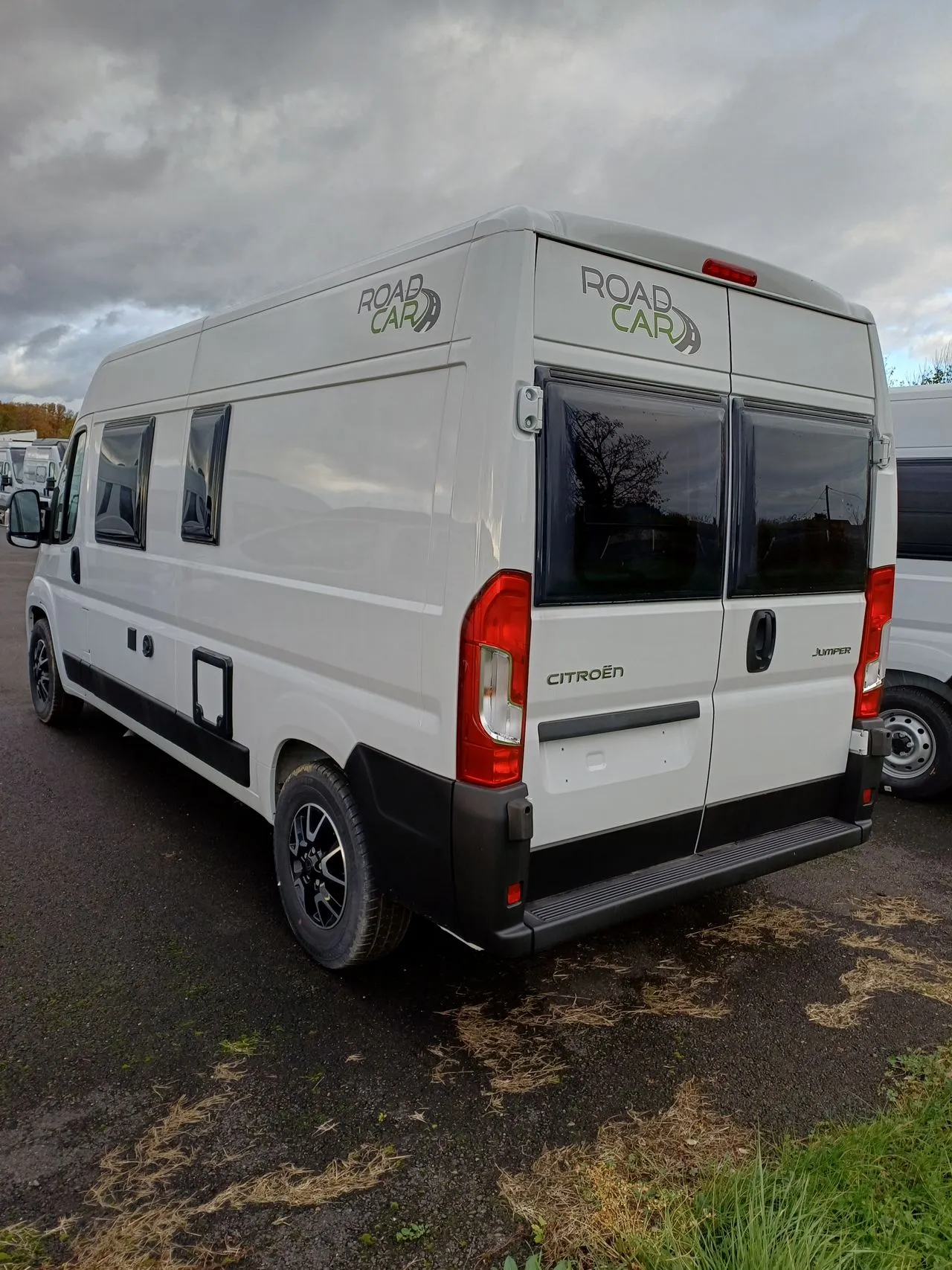 Fourgon aménagé - Road Car - R600 - 2025