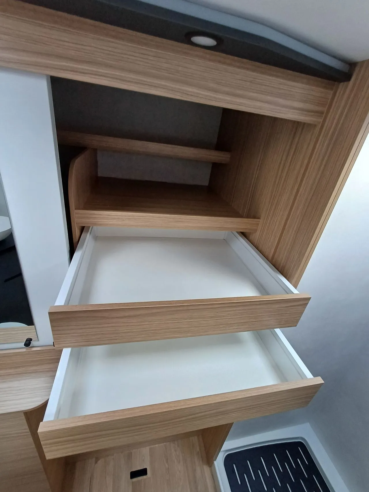 Camping-car - Pilote - G 690D EXPRESSION - 2025