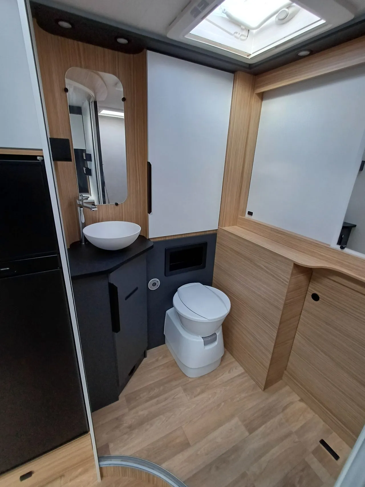 Camping-car - Pilote - G 690D EXPRESSION - 2025