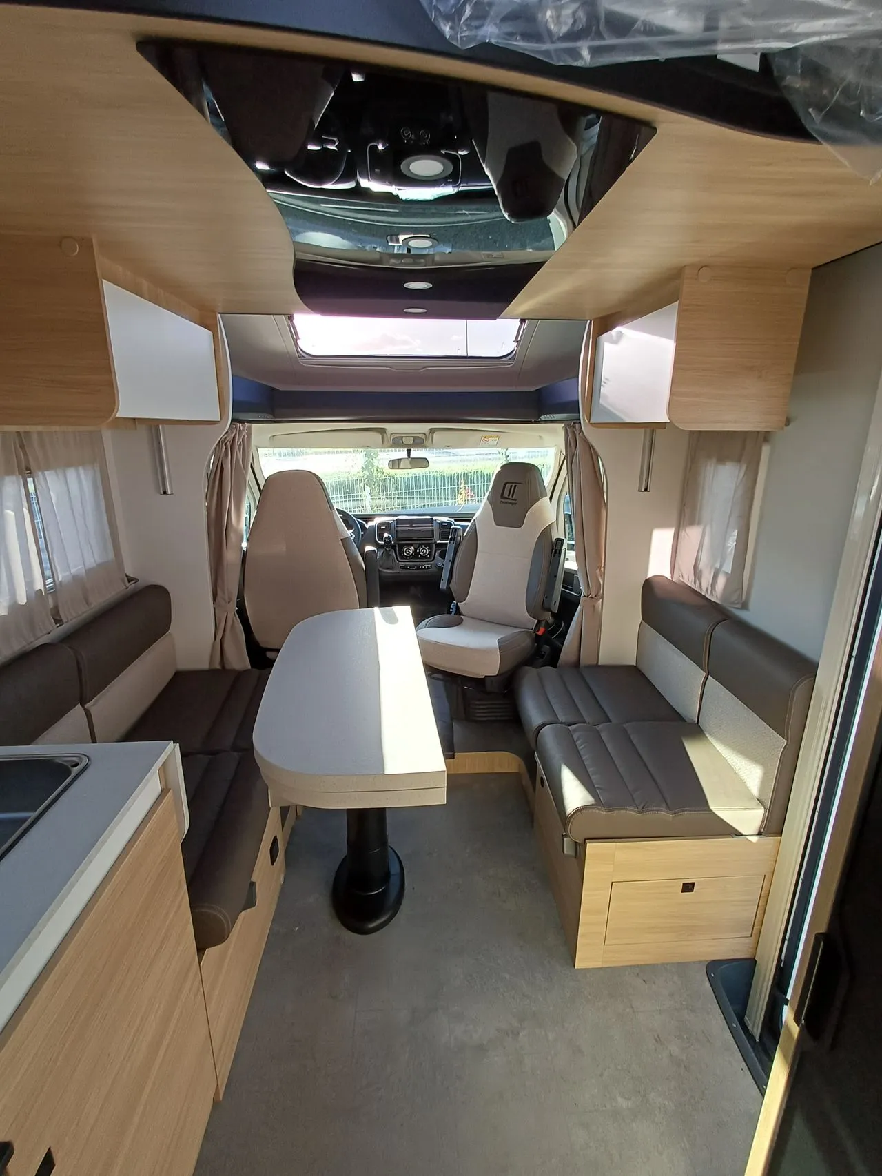 Camping-car - Challenger - 318 ULTIMATE EDITION - 2026