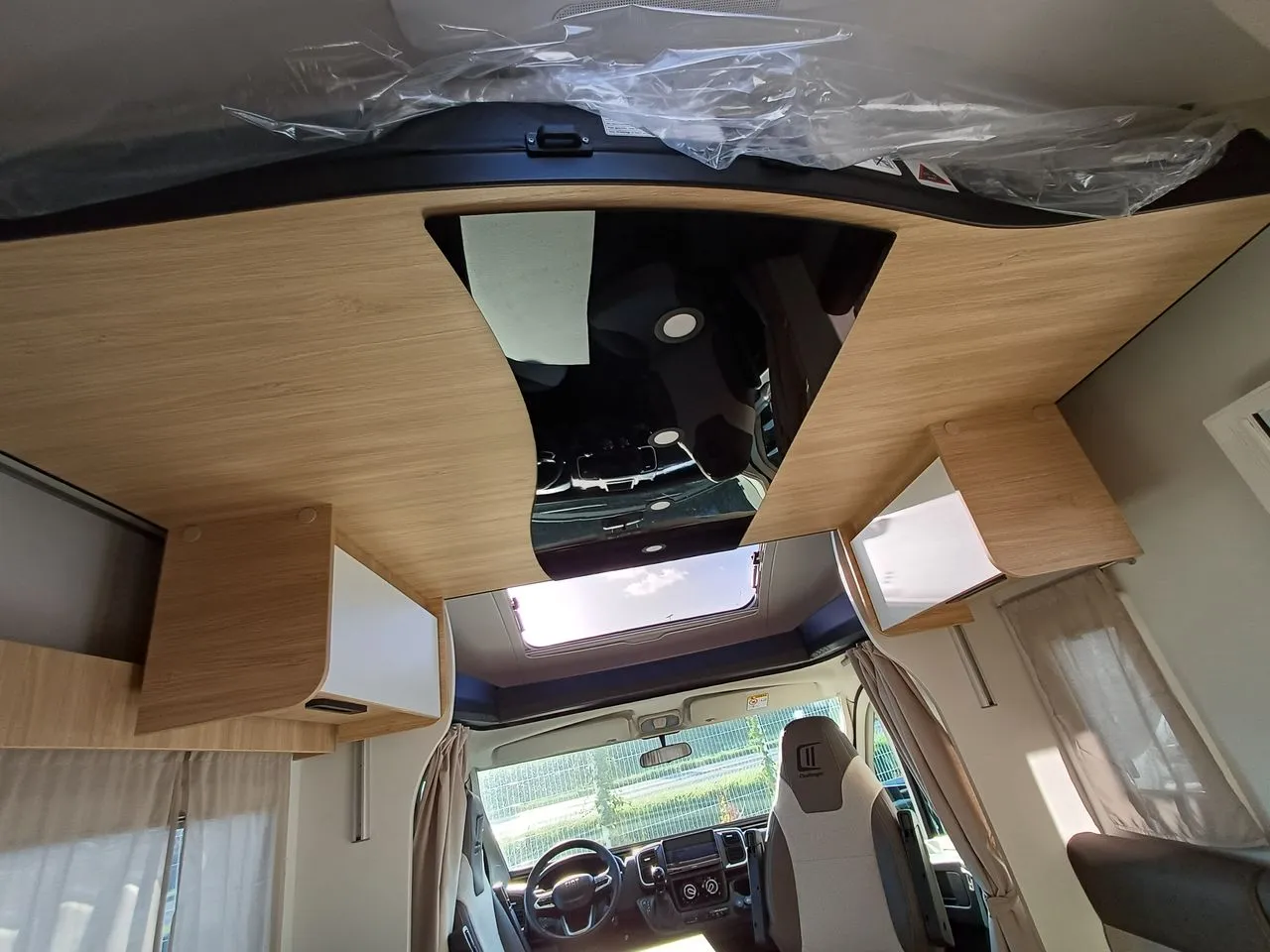 Camping-car - Challenger - 318 ULTIMATE EDITION - 2026