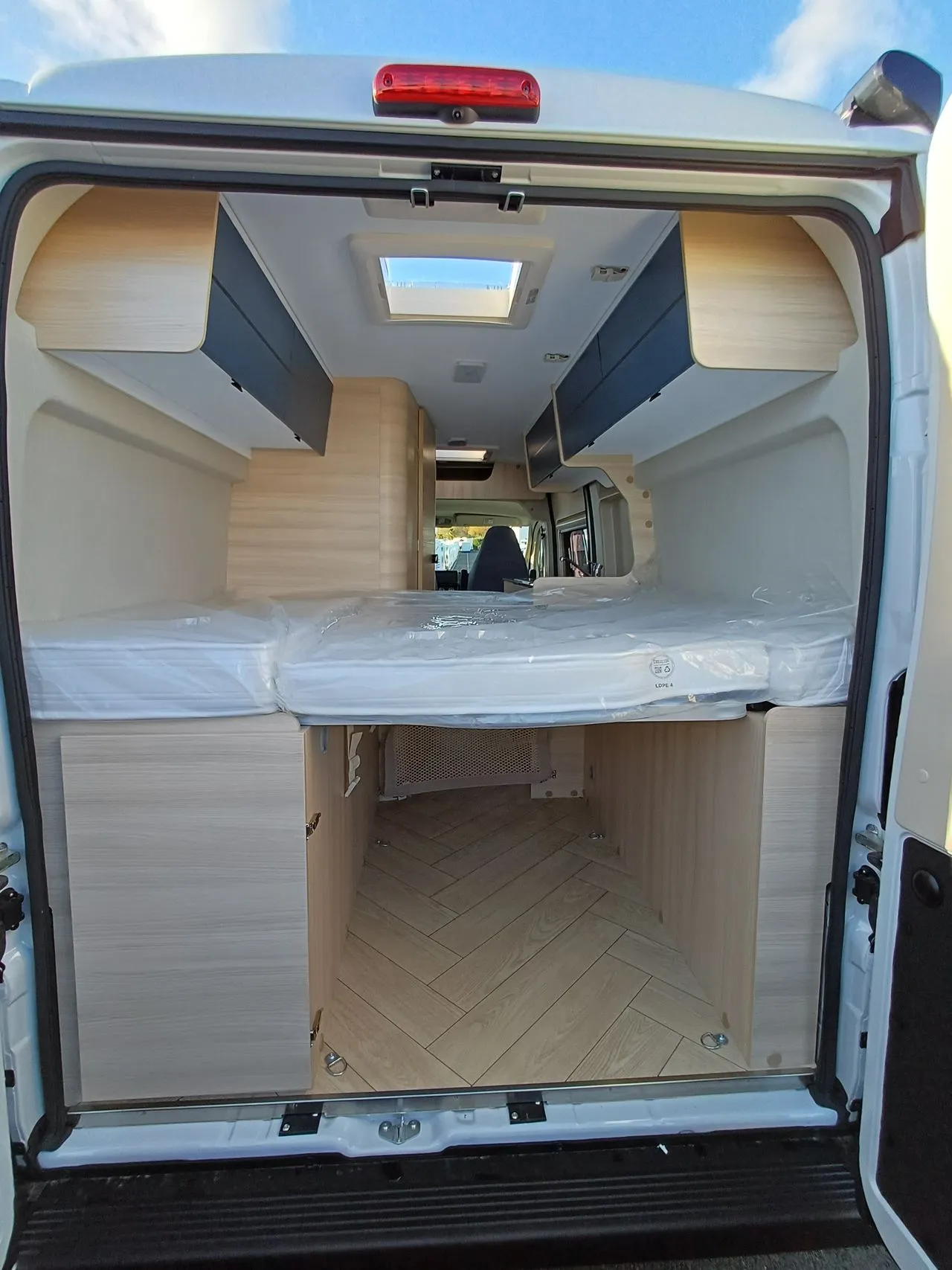 Fourgon aménagé - Challenger - V 114 BREAK EDITION LIGHT - 2026