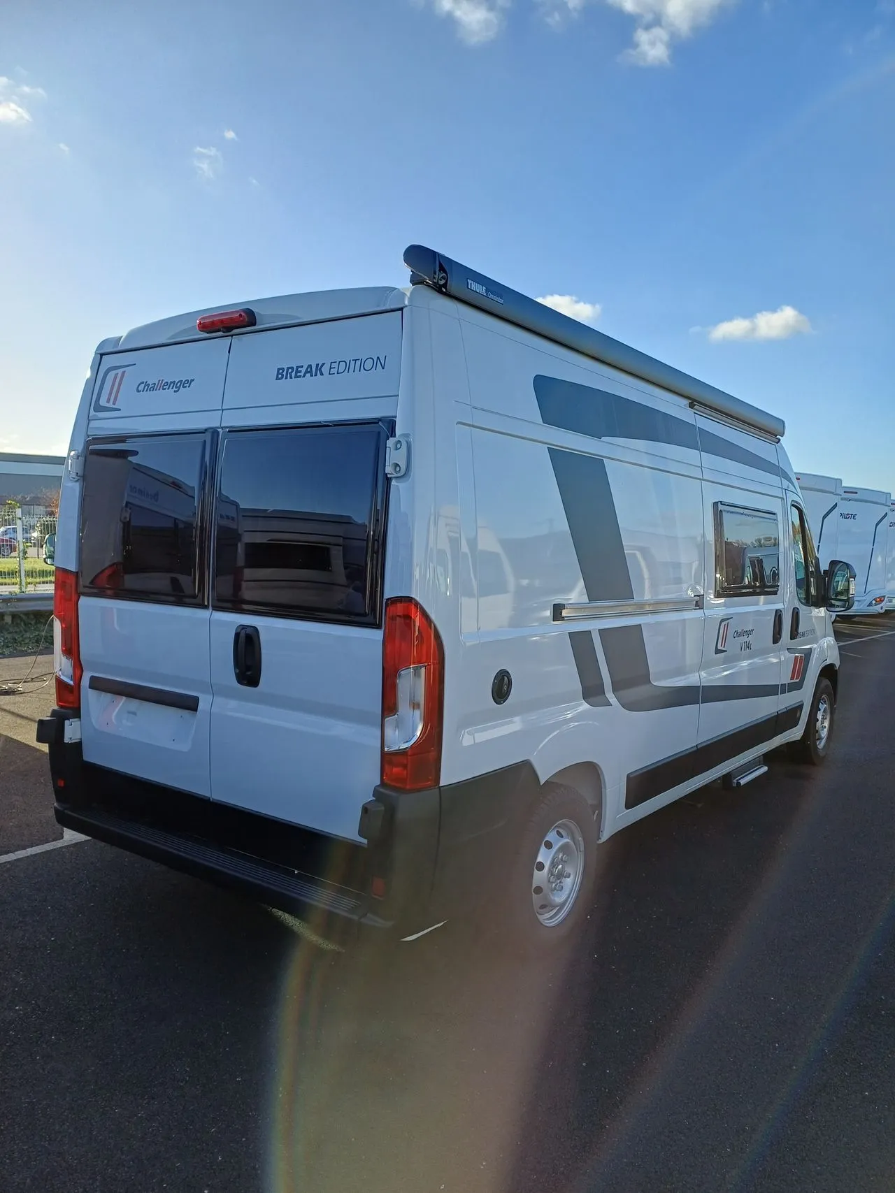 V 114 BREAK EDITION LIGHT