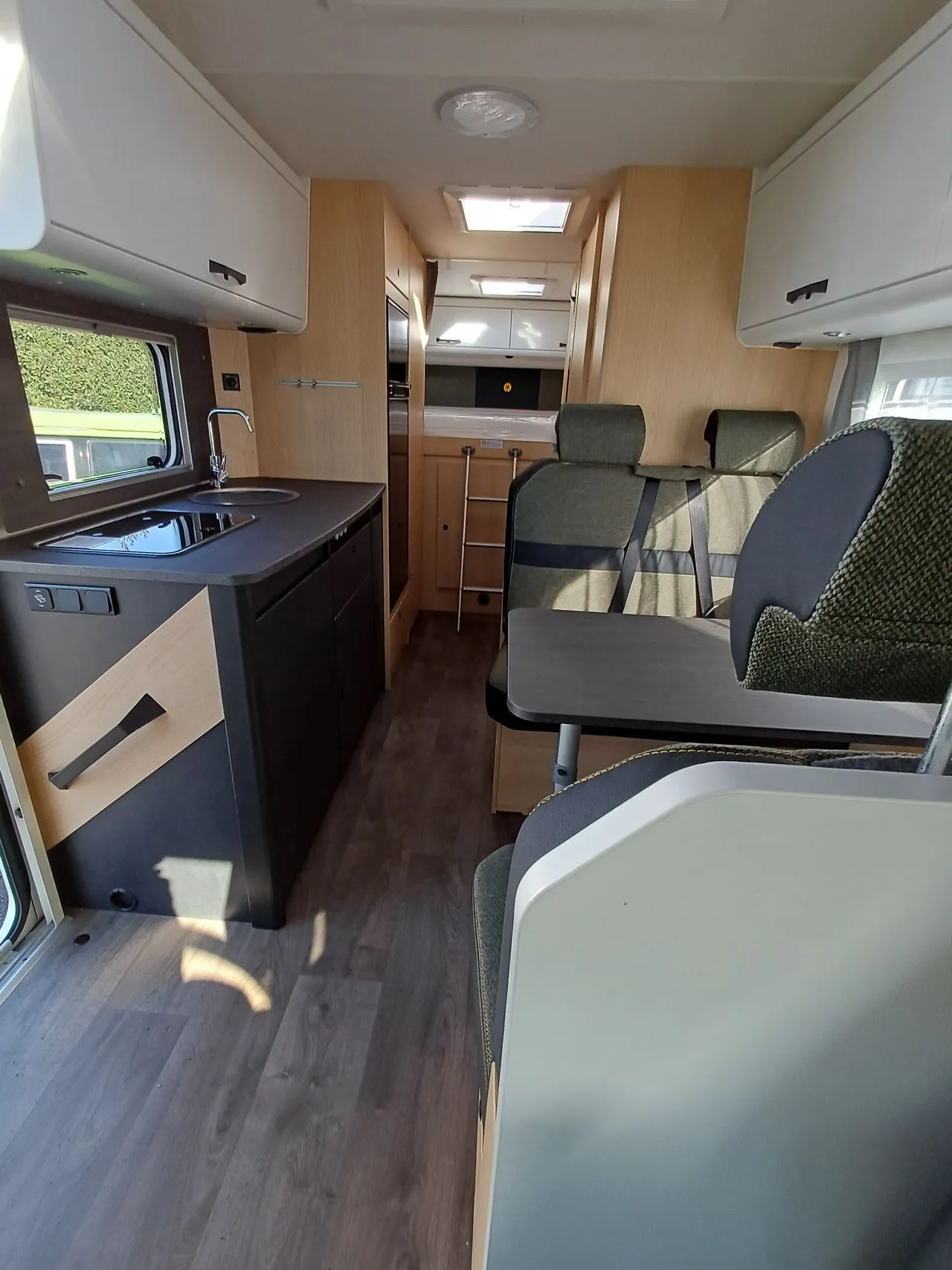 Camping-car - Sunlight - A 70 - 2026