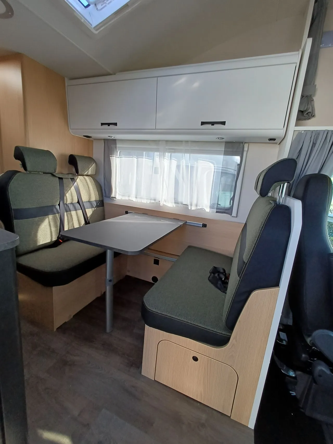 Camping-car - Sunlight - A 70 - 2026