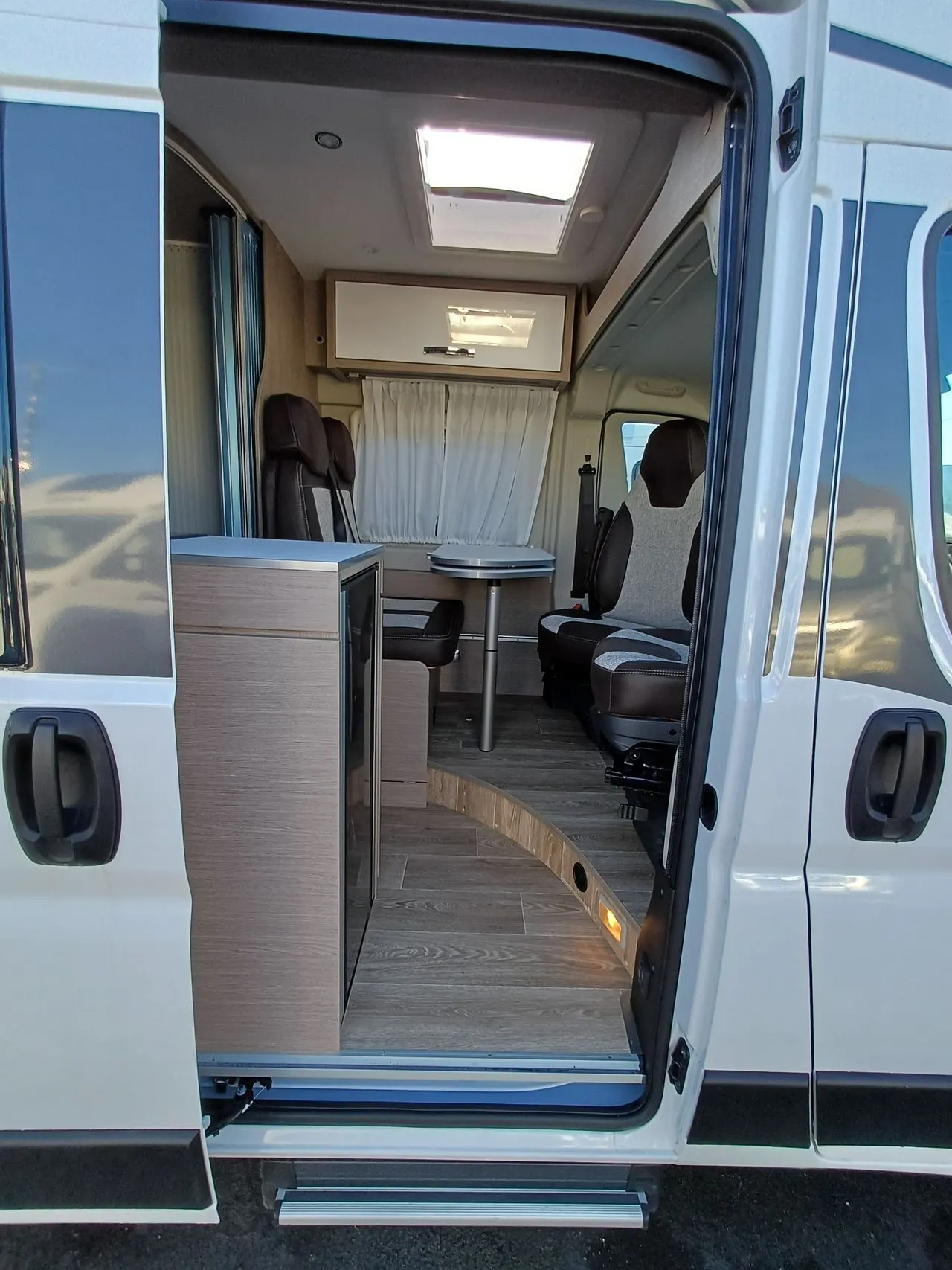 Fourgon aménagé - Possl - ROADSTAR 600 L - 2025