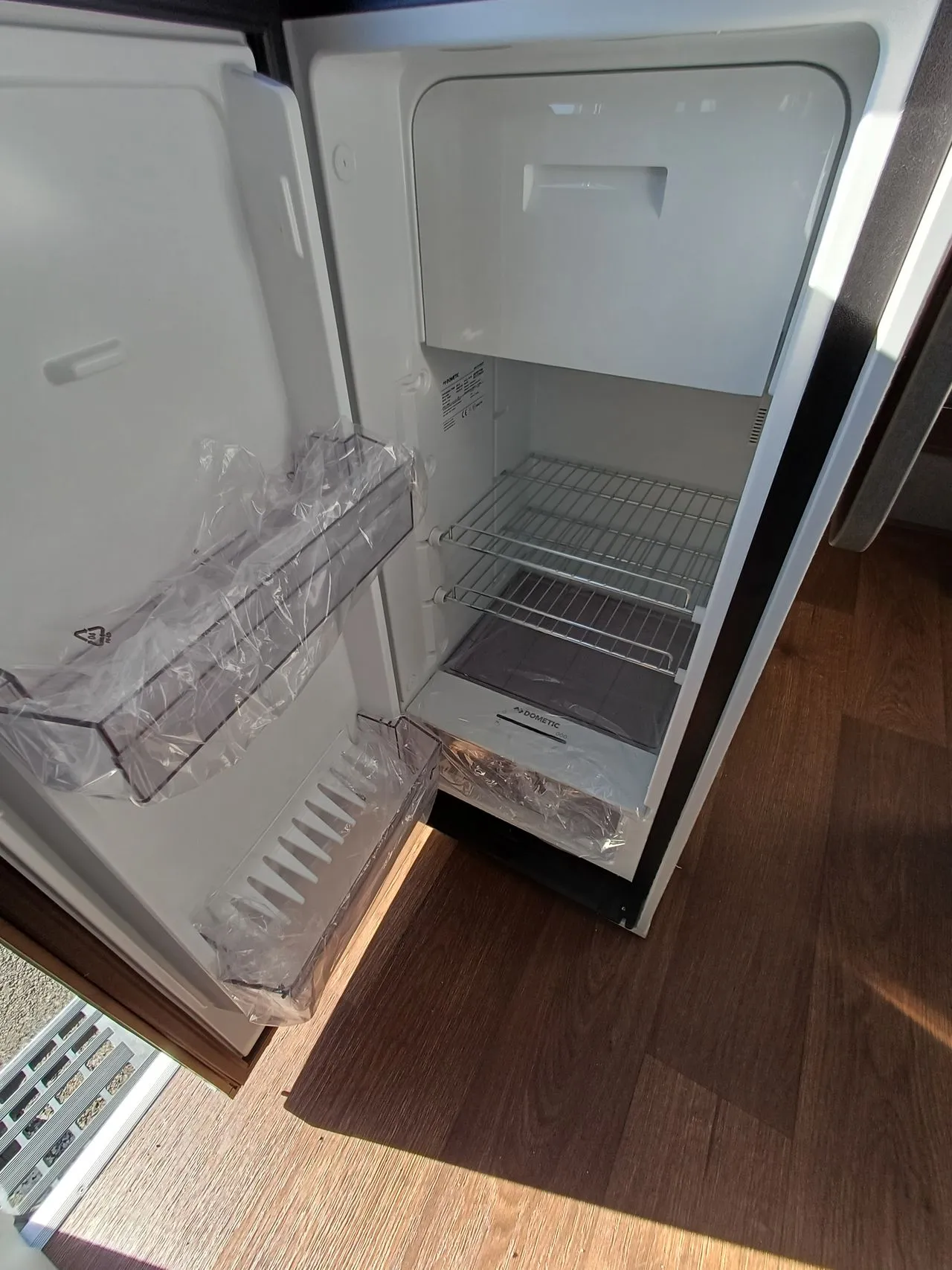 Fourgon aménagé - Possl - SUMMIT SHINE 600 L - 2025