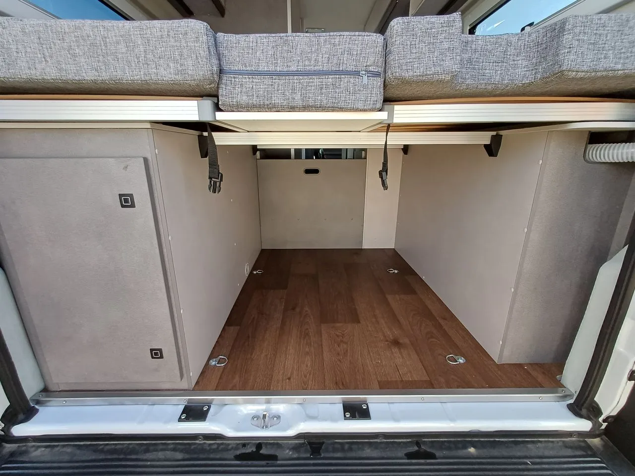 Fourgon aménagé - Possl - SUMMIT SHINE 600 L - 2025