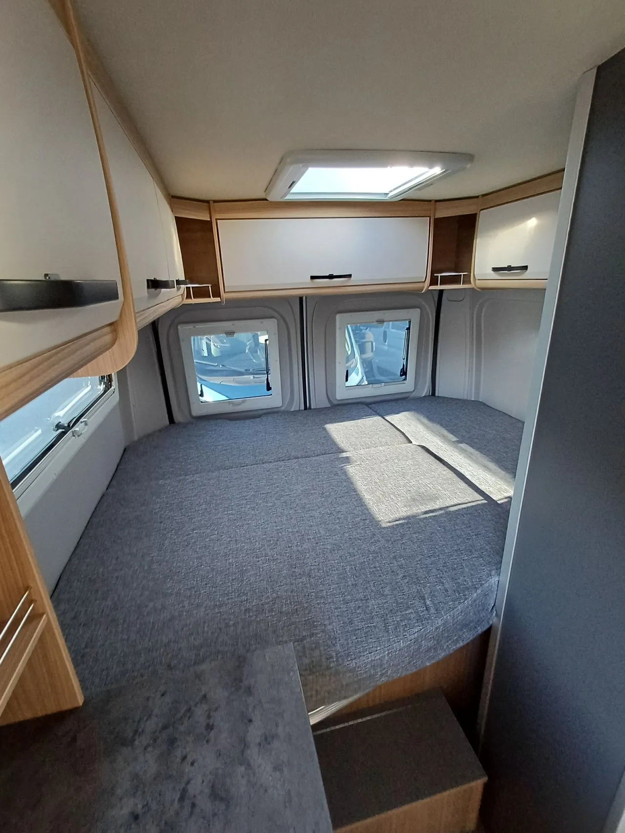 Fourgon aménagé - Possl - SUMMIT 600 PLUS FRENCH EDITION - 2026