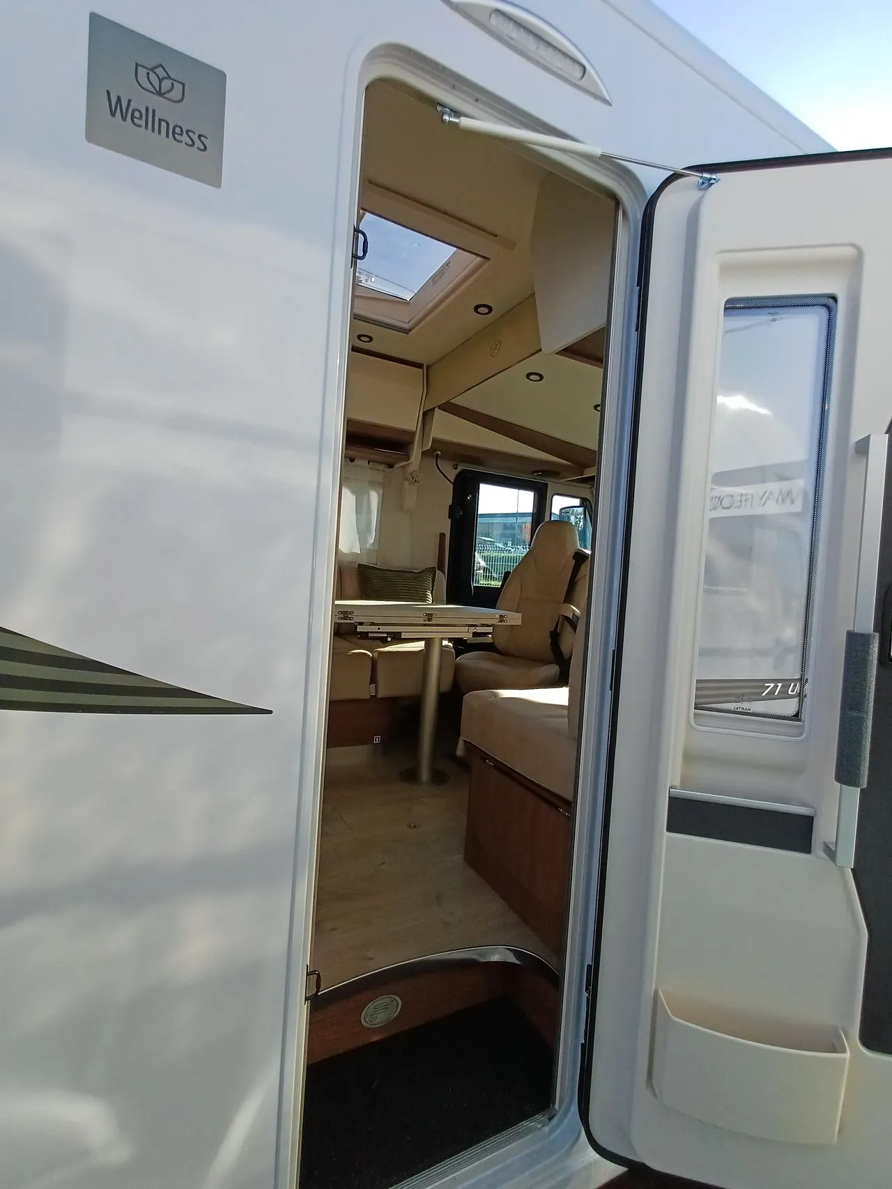 Camping-car - Fleurette - DISCOVER 71 LMF WELLNESS - 2026