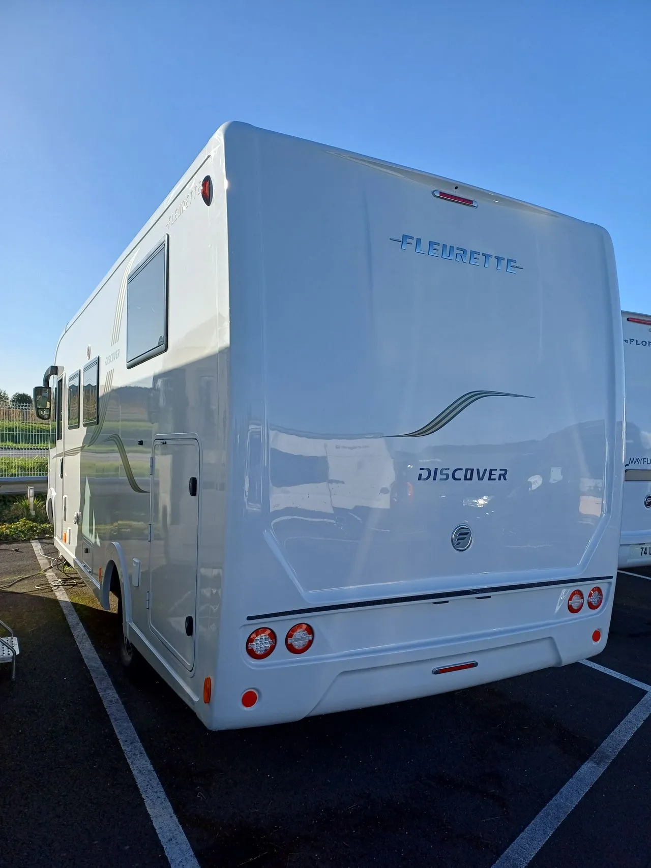 Camping-car - Fleurette - DISCOVER 71 LMF WELLNESS - 2026