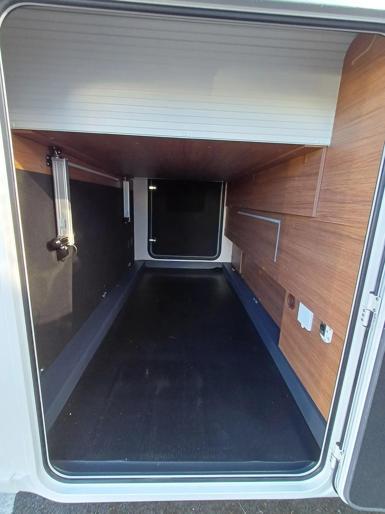 Camping-car - Fleurette - DISCOVER 71 LMF WELLNESS - 2026