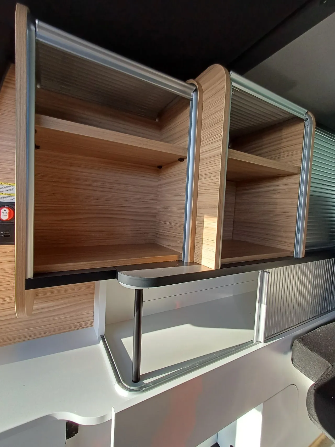 Van aménagé - Pilote - CV 545 BC EVIDENCE - 2026