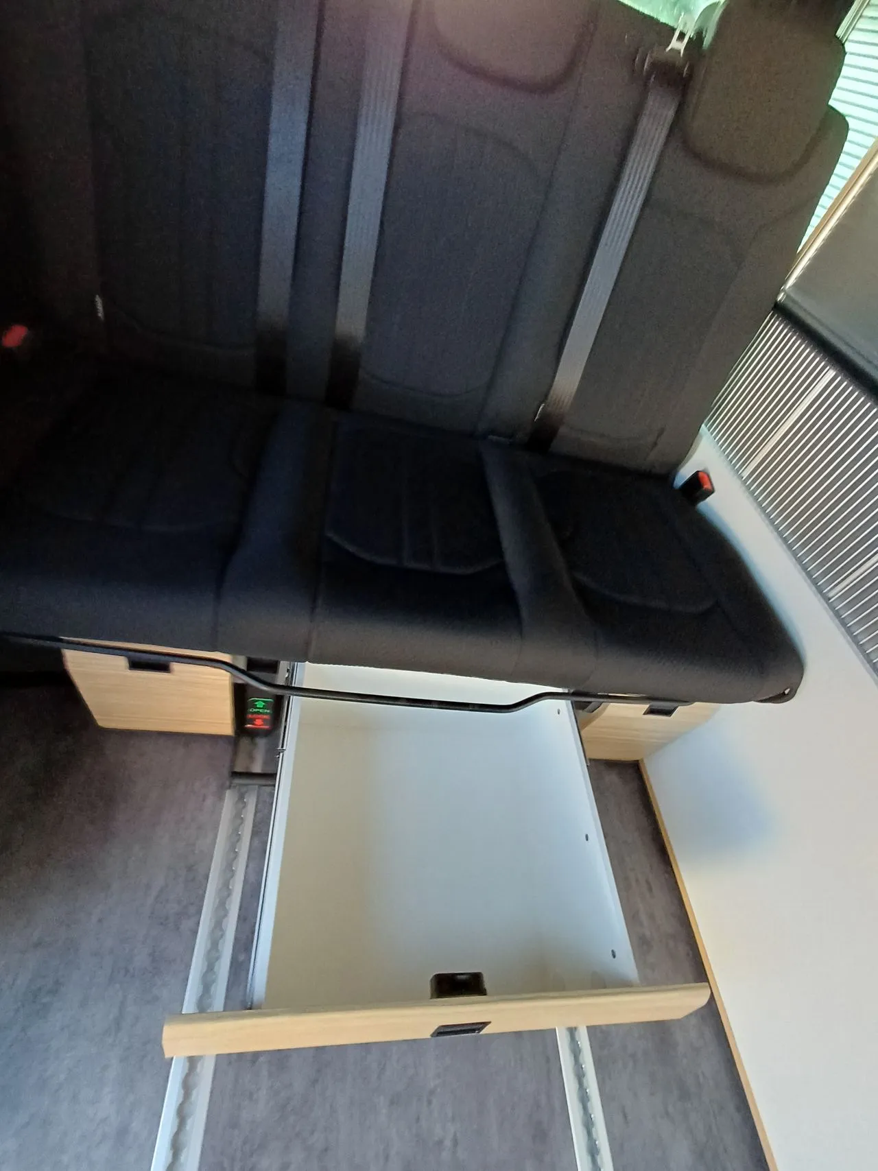 Van aménagé - Pilote - CV 545 BC EVIDENCE - 2026