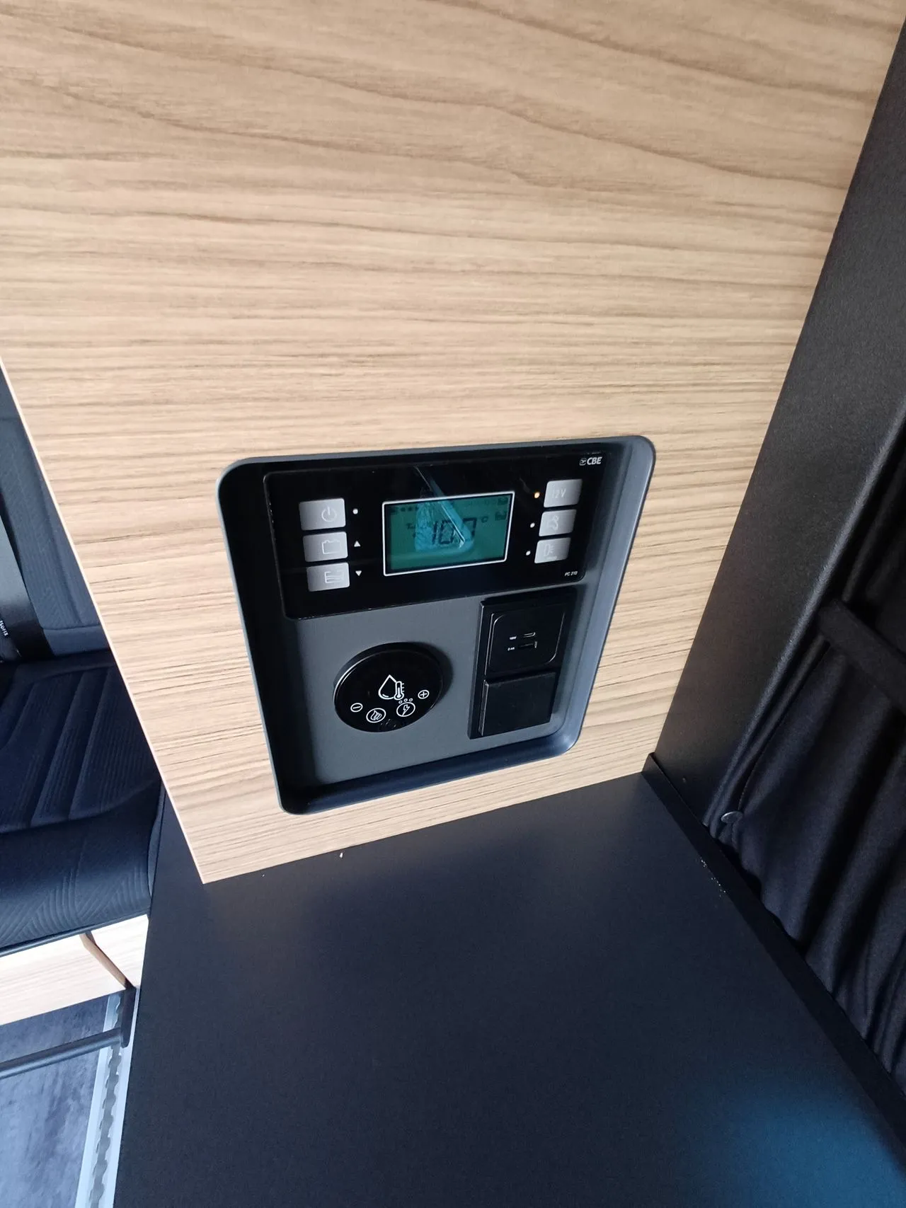 Van aménagé - Pilote - CV 545 BC EVIDENCE - 2026